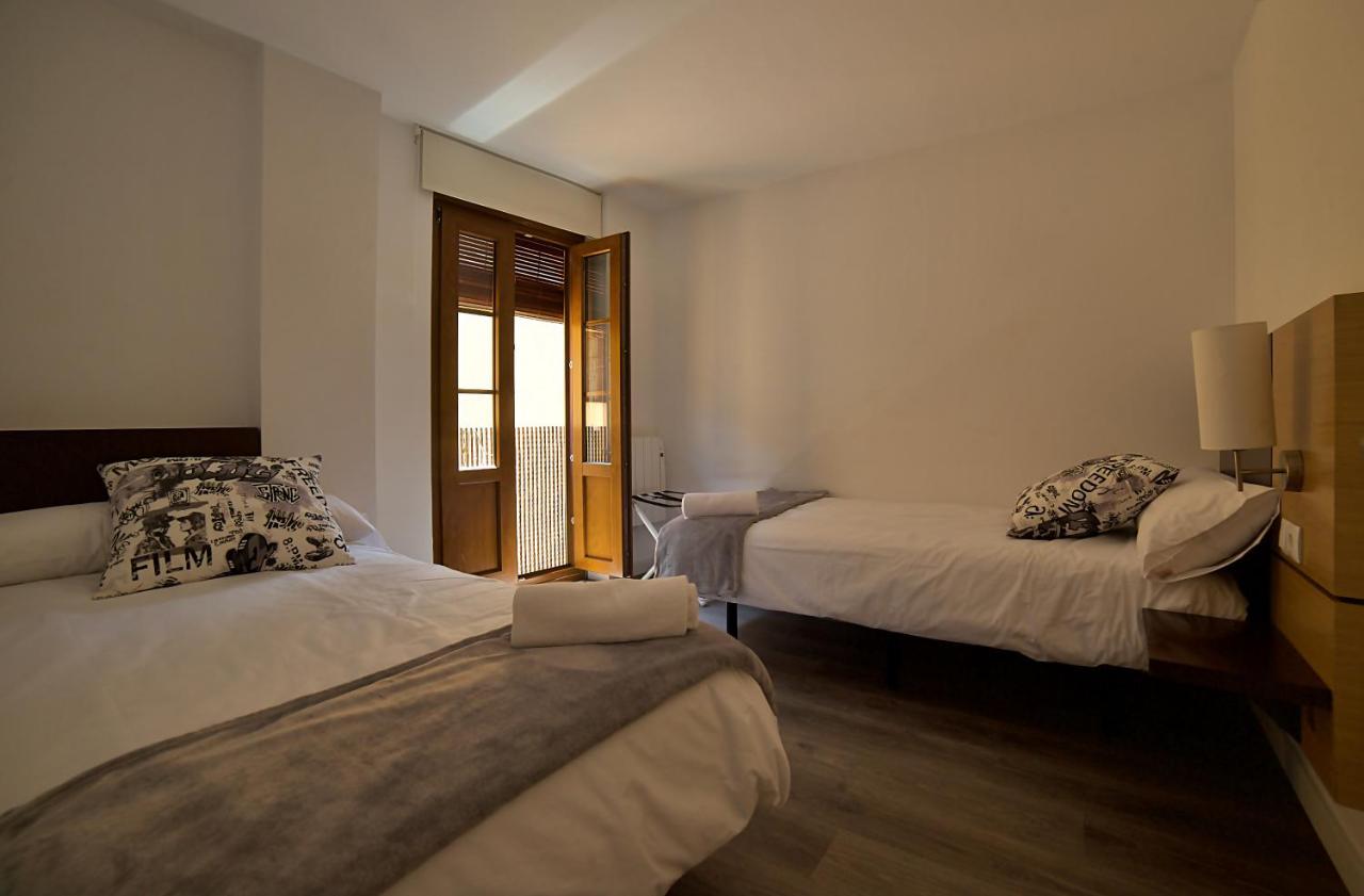 Apartamentos Barrio Humedo Catedral 2 León Esterno foto